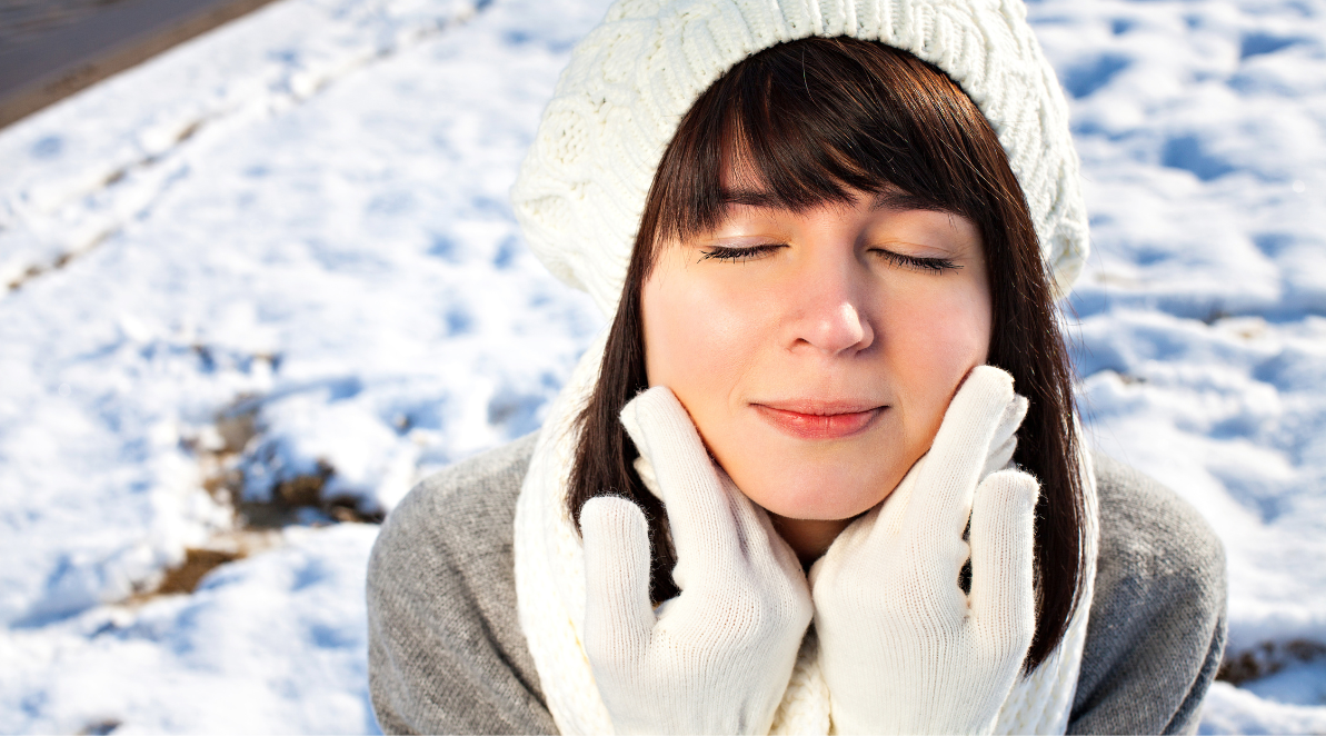 BATTLING WINTER ACNE: HOW TO MANAGE BREAKOUTS IN COLD WEATHER